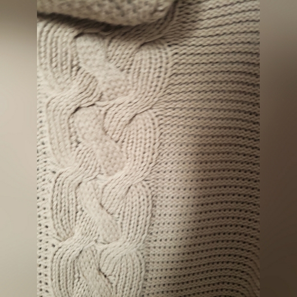 Original Zara Women's Knitted with fur Hood Thick Vest Gilet - Picture 7 of 7